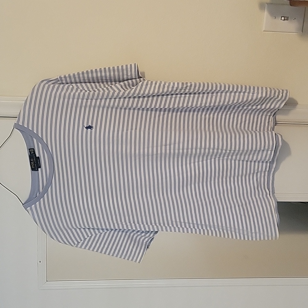 Men's polo tee xl